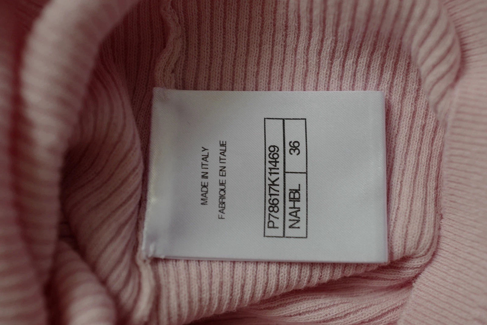 NEW Chanel Coco Beach 2025 Collection T-Shirt Pink size 36