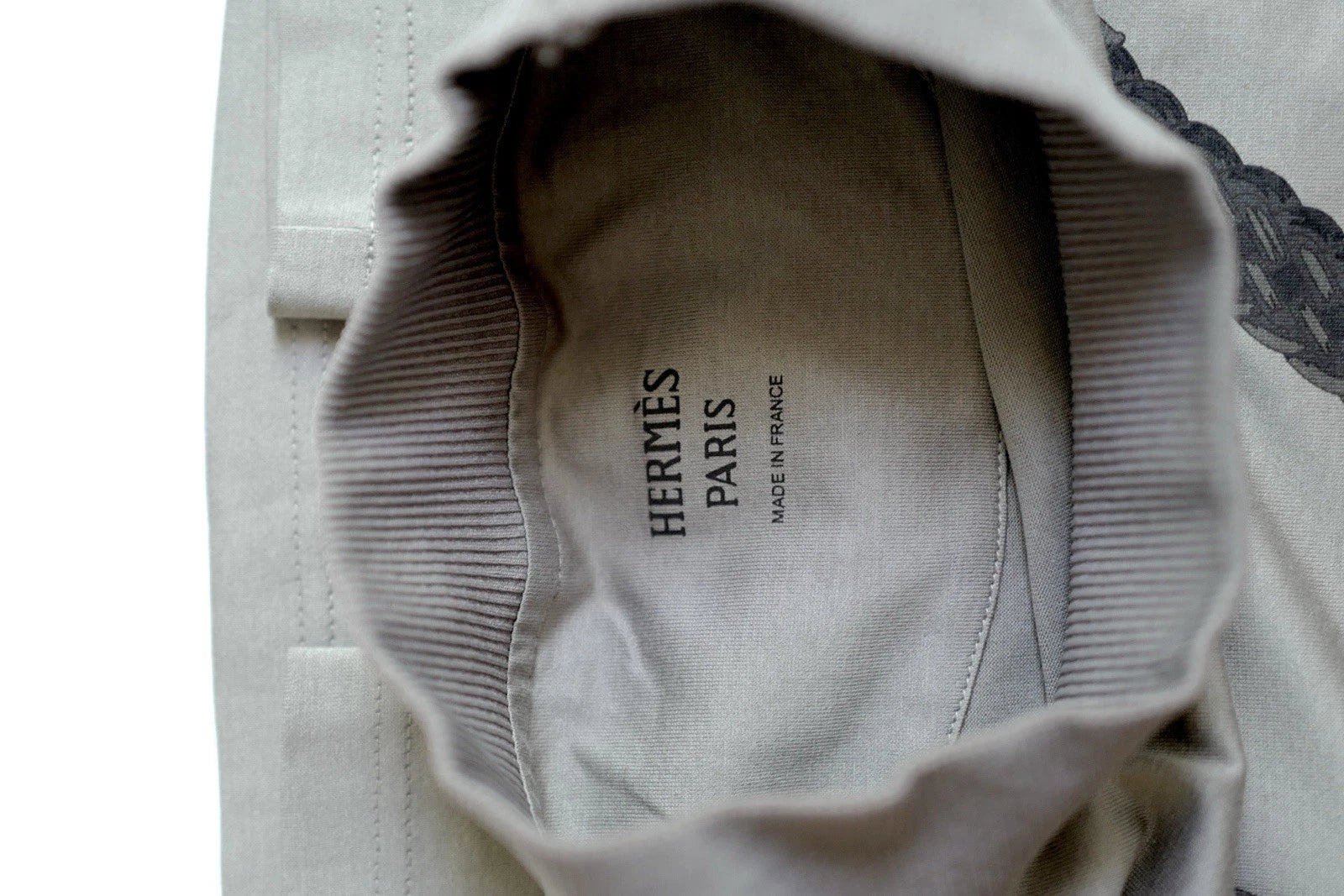 NEW Hermès "Coaching Remix" Boxy-fit T-shirt brun fumé - Size 36