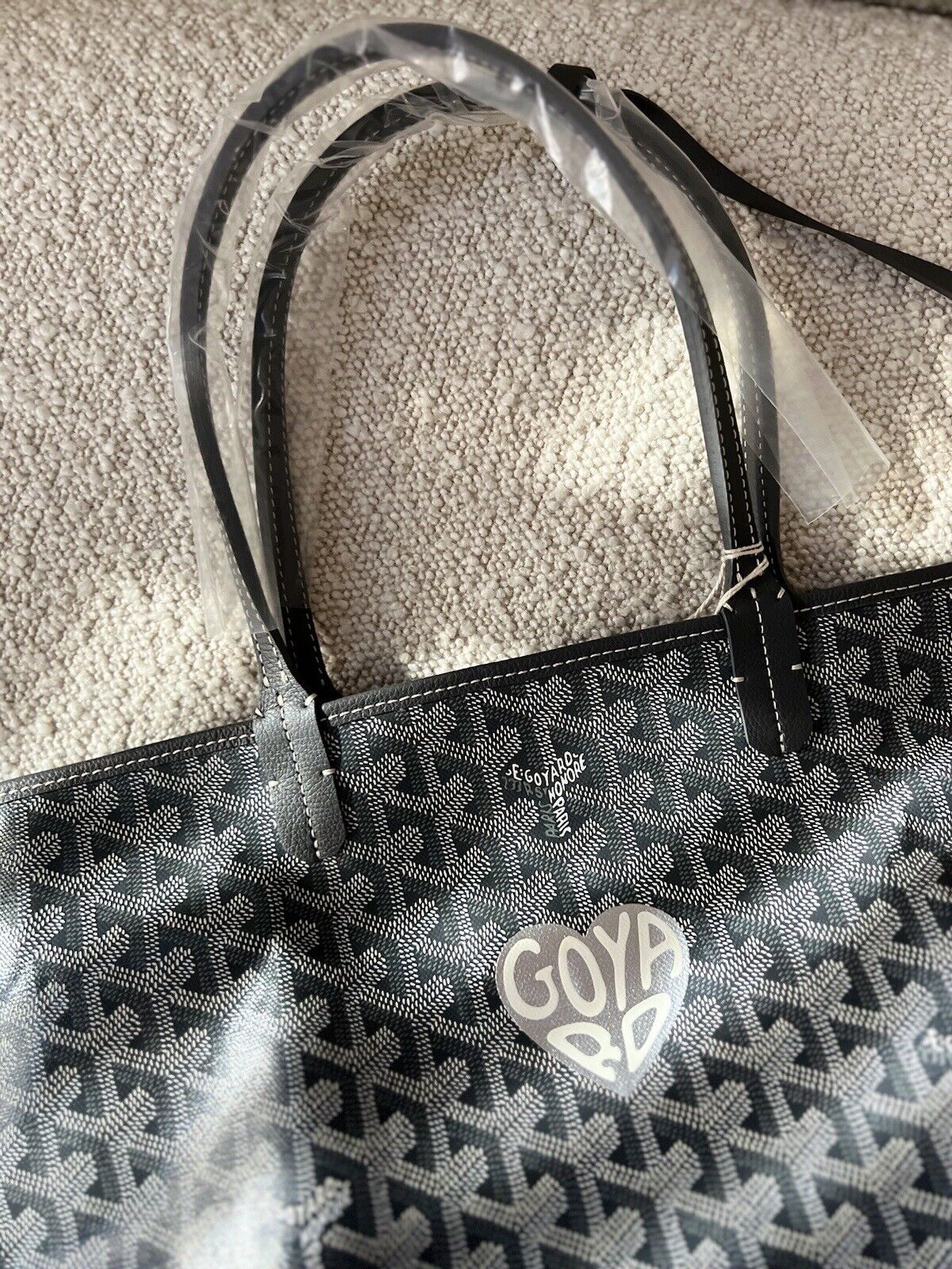 Goyard St Louis PM tote in grey Limited Edition Special Heart “Goyard”