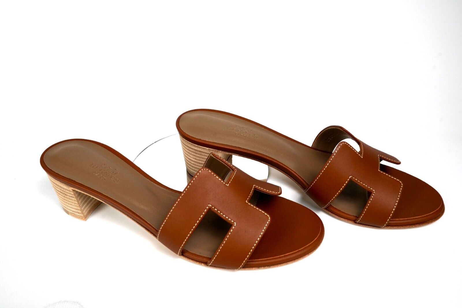 Hermes Oasis Sandal in Brown Gold Calfskin - Gold Size 38