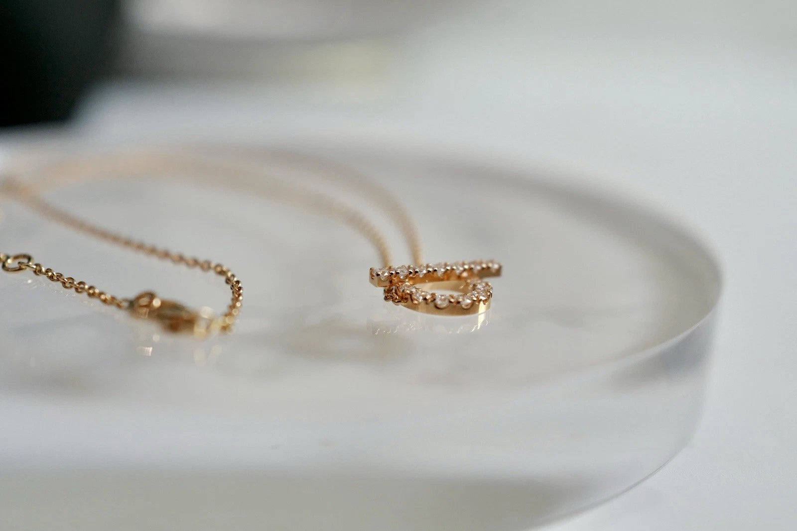 BNIB Hermes Finesse Pendant Necklace 18K Rose Gold and Diamonds NEW