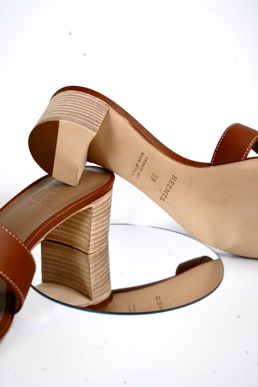 Hermes Oasis Sandal in Brown Gold Calfskin - Gold Size 38