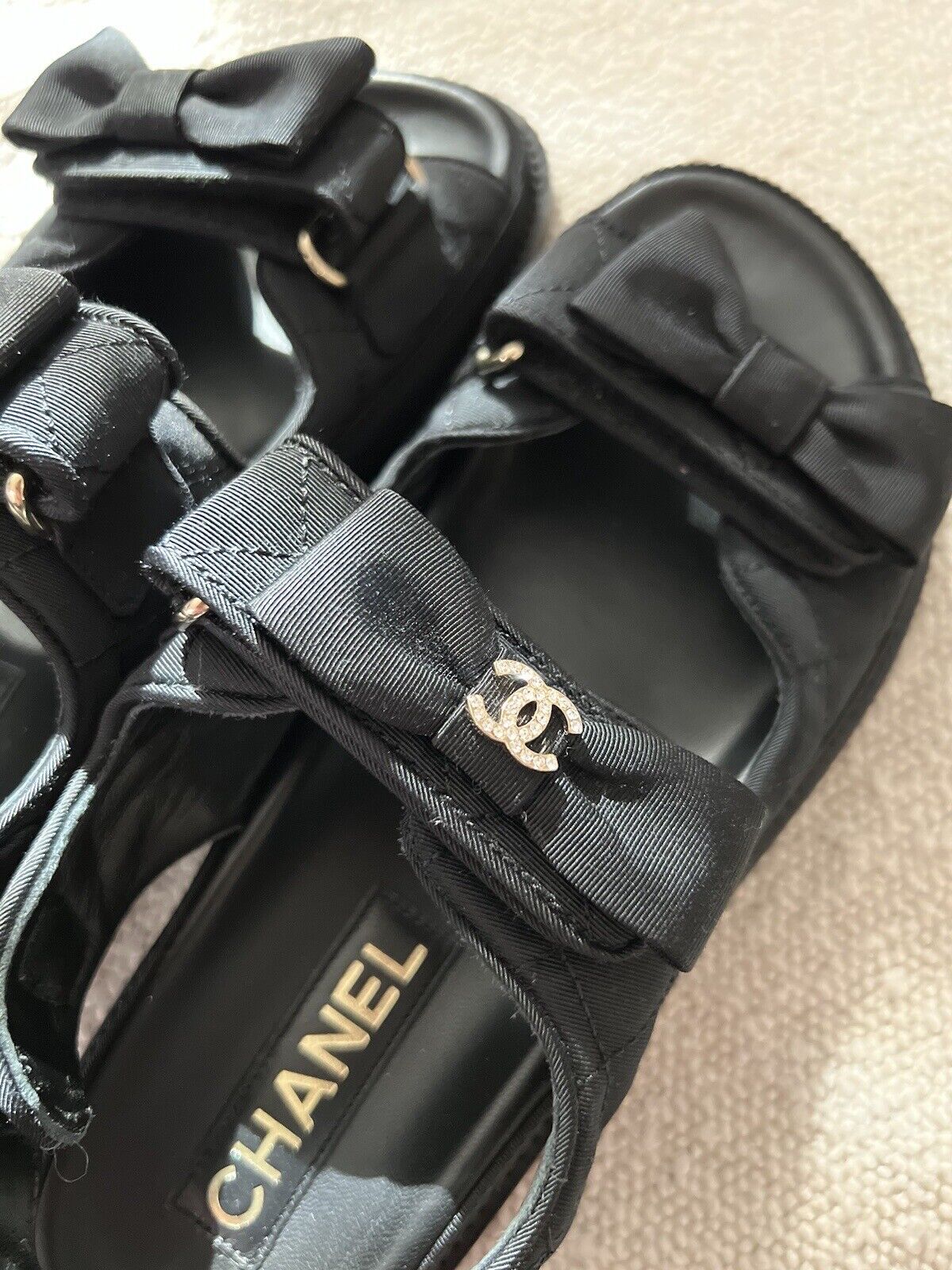 BNIB Chanel Dad Sandal CC Crystals In Black With Bows Size 38 - Limited