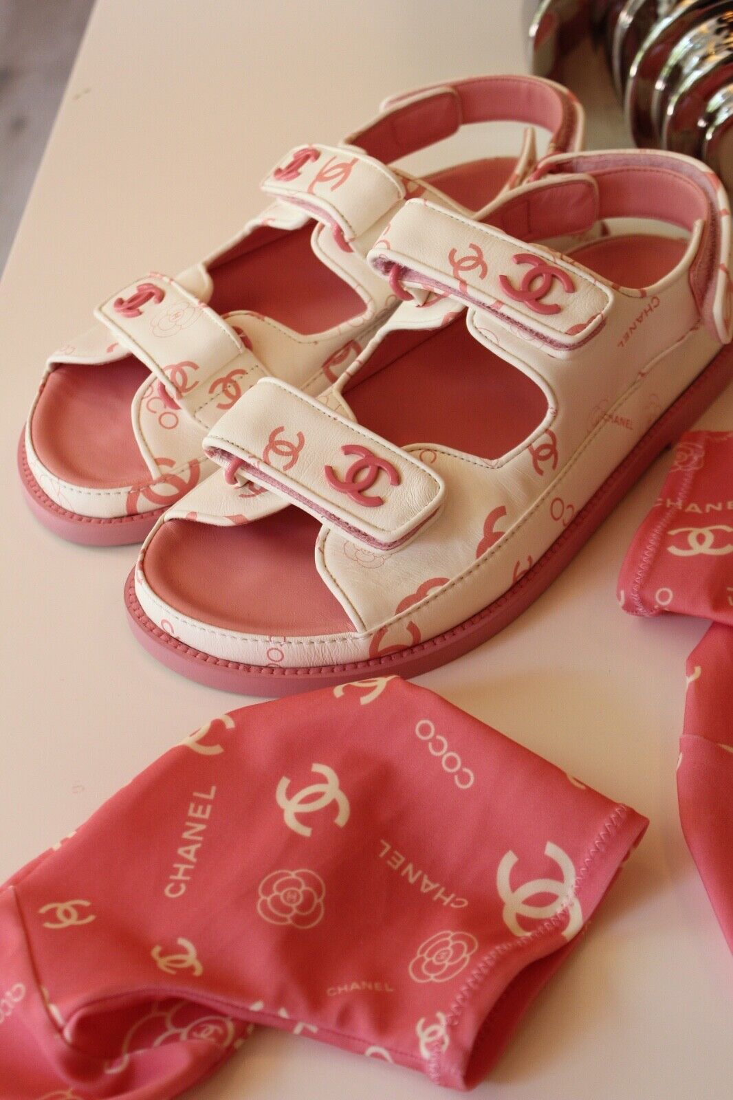 BNIB Chanel Dad Sandal 23A Monogram CC Logo In White/Pink Pink CC Logo Socks