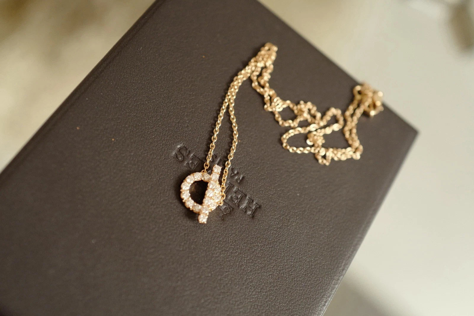 BNIB Hermes Finesse Pendant Necklace 18K Rose Gold and Diamonds NEW