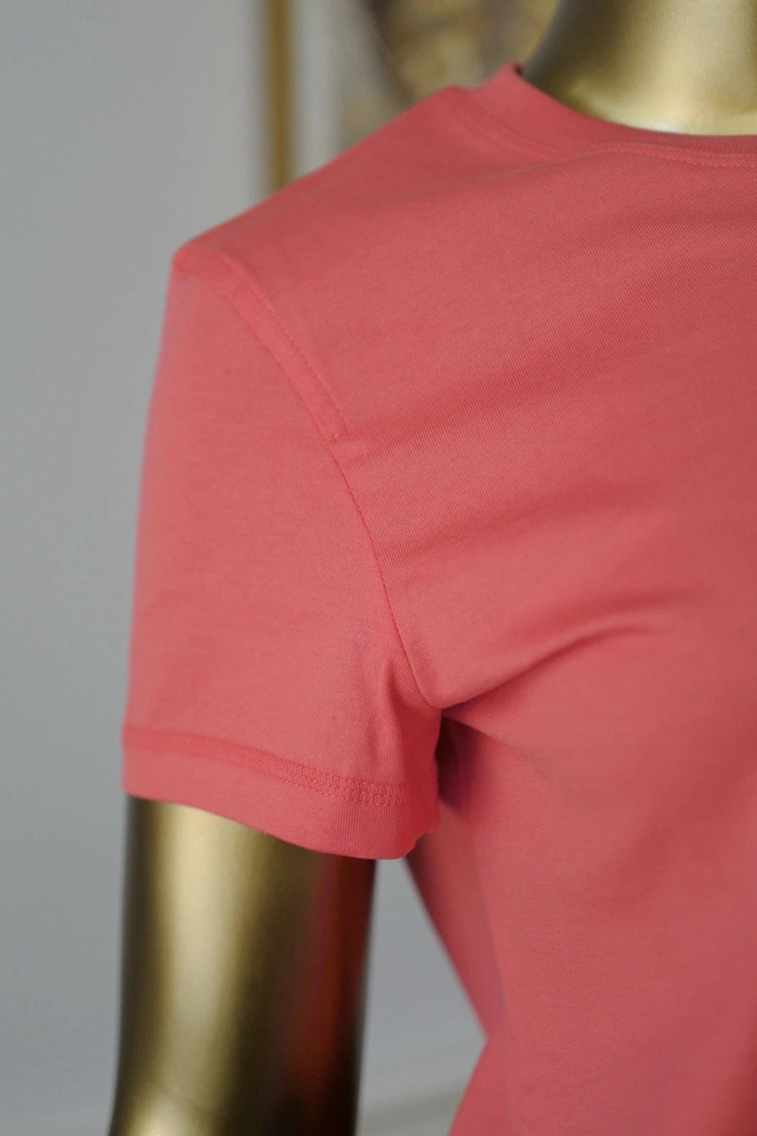 NEW Hermes Embroidered Pocket Straight T-shirt Vermillion Rose size 36