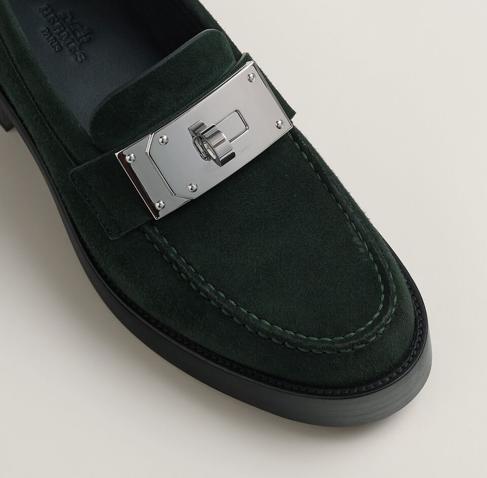 Hermes Hot Loafer In Vert Fonce With Oversized Kelly Buckle 38 BNIB $2K Retail