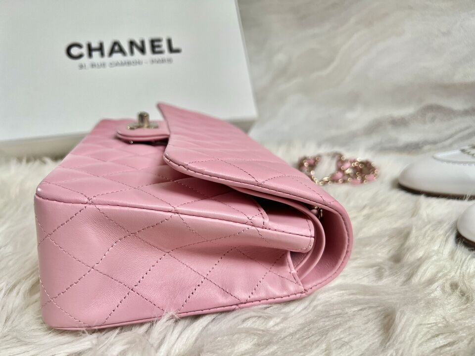 Chanel Classic Flap Bag Medium Rose Sakura Pink 22K Lambskin Champagne Gold HW