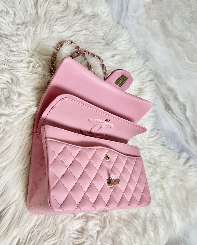 Chanel Classic Flap Bag Medium Rose Sakura Pink 22K Lambskin Champagne Gold HW