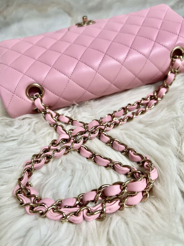 Chanel Classic Flap Bag Medium Rose Sakura Pink 22K Lambskin Champagne Gold HW