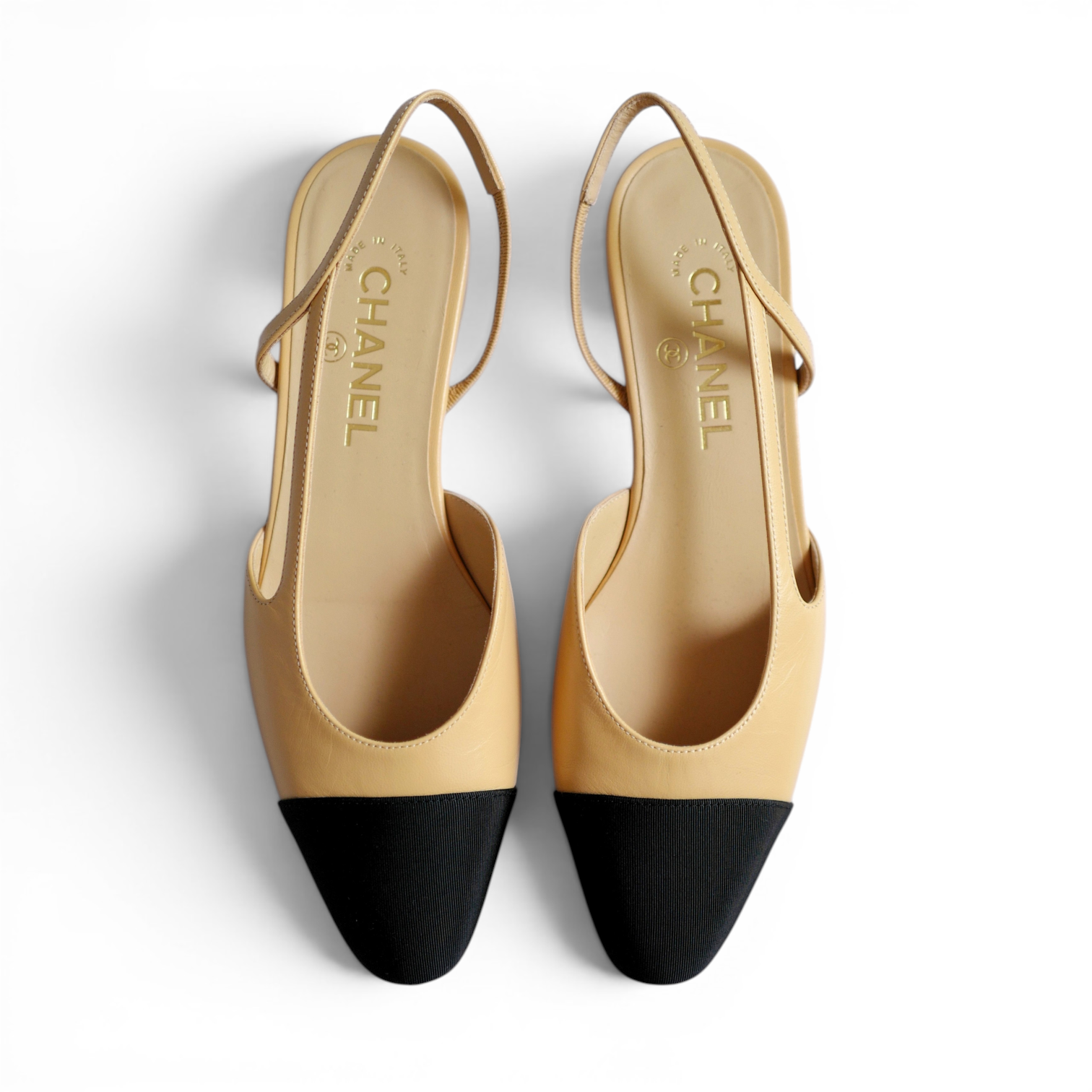 Chanel 26S Slingbacks Beige Black Goatskin Grosgrain Size 38